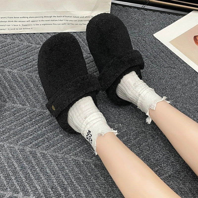 🩴 Winter Cotton Drag Outside Flat Fluffy Slippers